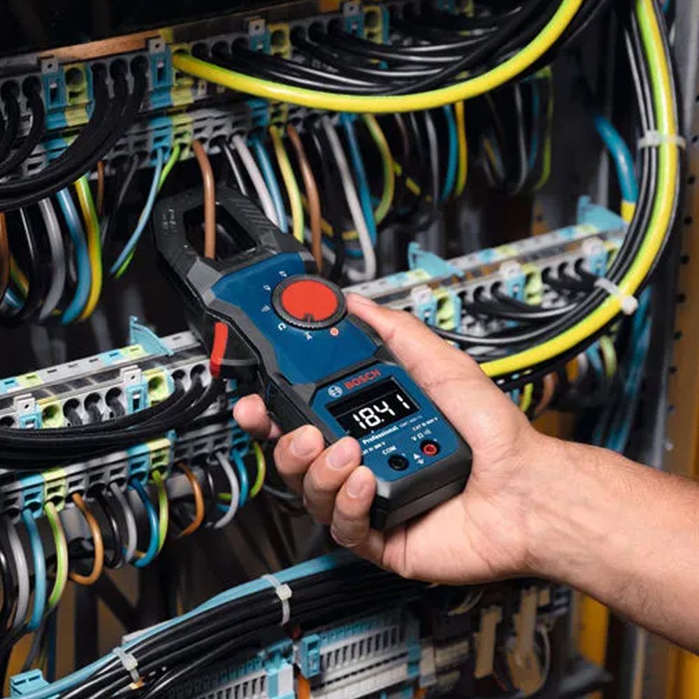 Bosch GMC 600-15 (0.601.077.600) Professional IP54 Dual Power Clamp Meter – image 5