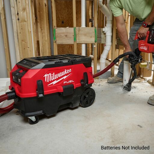 Milwaukee M18ONEF2POVC34M0 18V Li-ion FUEL™ PACKOUT™ Dual Battery AC/DC 34L M-Class Dust Extractor with VACLINK™ and ONE-KEY™ - Skin Only – image 4