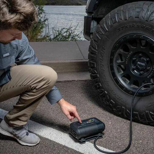 NOCO AX65 12V 2000A Jump Starter With Built-In 100PSI Air Compressor & 100 Lumen LED Flashlight – image 2
