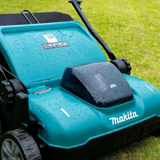 Makita DUV320Z 18V Li-ion Cordless Brushless 320mm Lawn Scarifier - Skin Only – image 7
