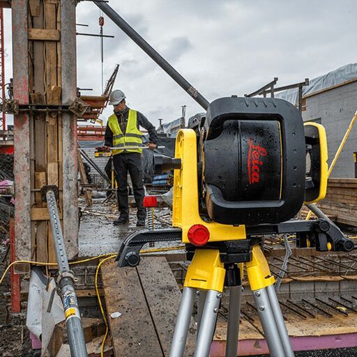 Leica CLAx 700 (LG6018543CLC) Hz/Vt Dial-In Dual Grade Rotary Laser Level with Digital Receiver Rechargeable Kit – image 5