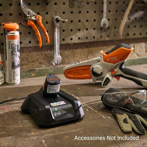 STIHL AS 2 Battery (EA024006500) 10.8V 2.1Ah Li-ion Cordless Battery – image 3