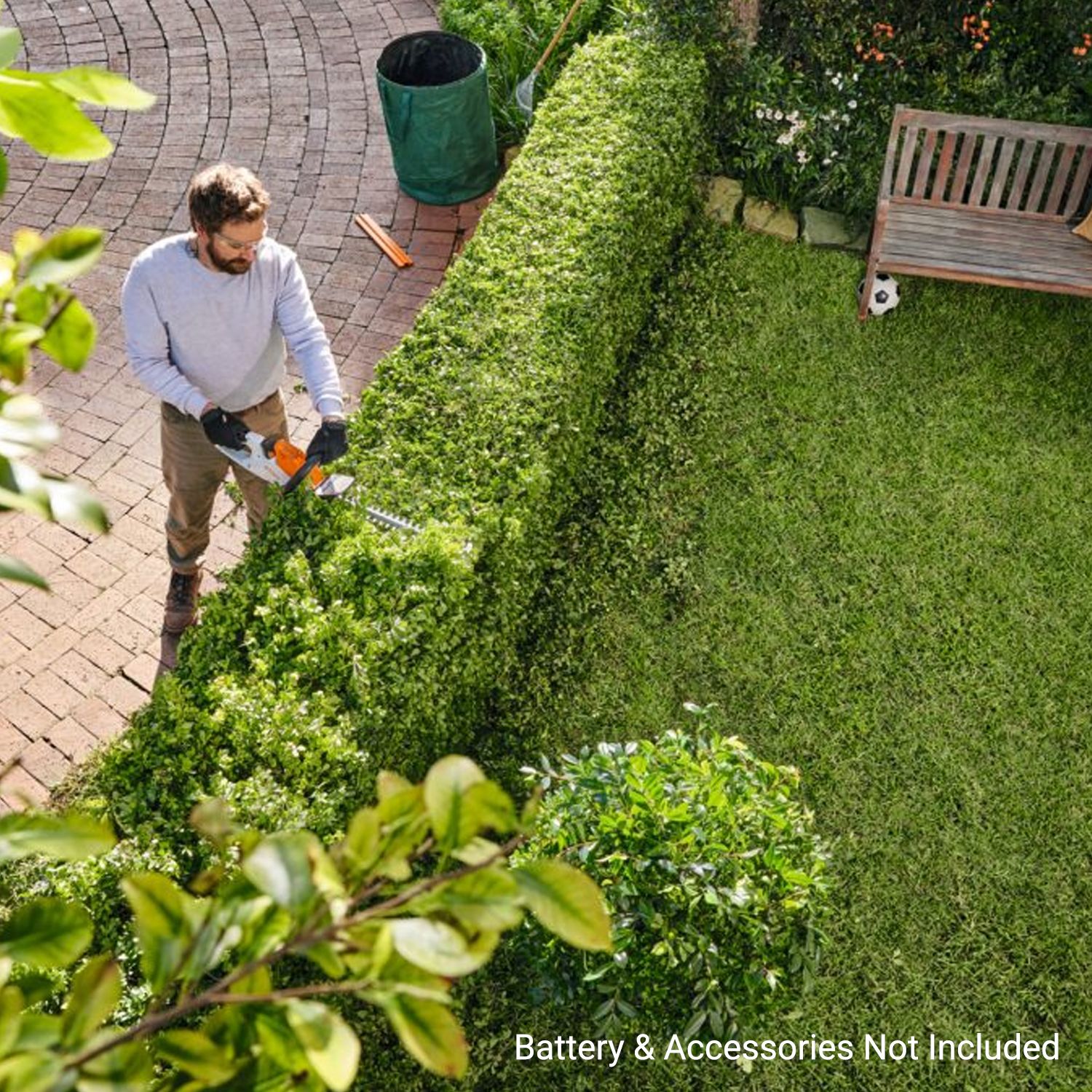 STIHL HSA 30 (HA080113500) 11V Li-ion Cordless 450mm (18") AS System Hedge Trimmer - Skin Only – image 4