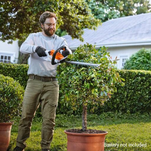 STIHL HSA 40 (HA080113520) 11V Li-ion Cordless AS System Hedge Trimmer - Skin Only – image 3