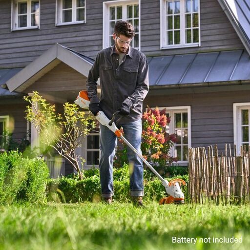 STIHL FSA50-AK30SK 36V Li-ion Cordless AK System Grass Trimmer Combo Kit – image 6