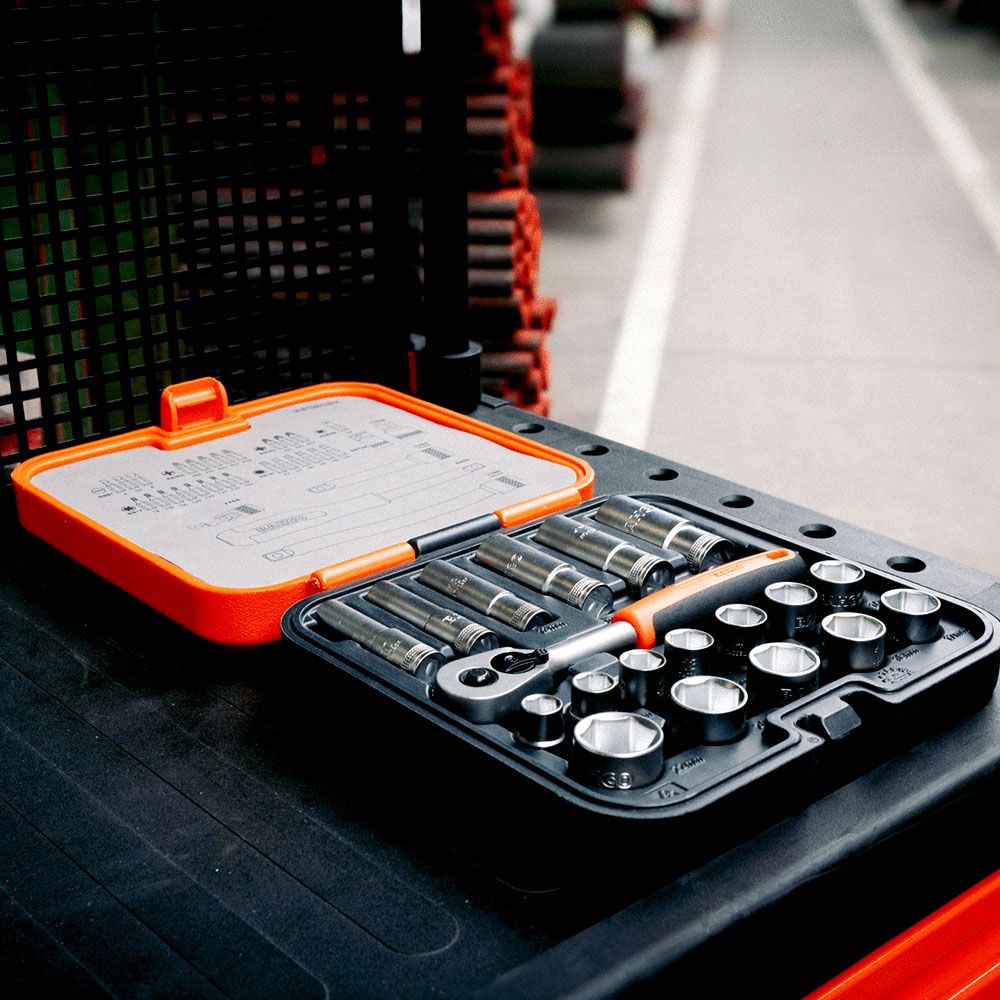 Bahco S51MC3H 51pce 3/8” Square Drive Standard and Deep Socket Set with Metric Hex Profile and 1/4” Bits – image 14