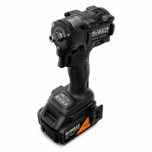 DeWalt DCF92MP2T-XE DeWalt x McLaren F1 Team 18V XR 5.0Ah Li-ion Cordless 1/2" Compact Impact Wrench Combo Kit - Special Edition – image 5
