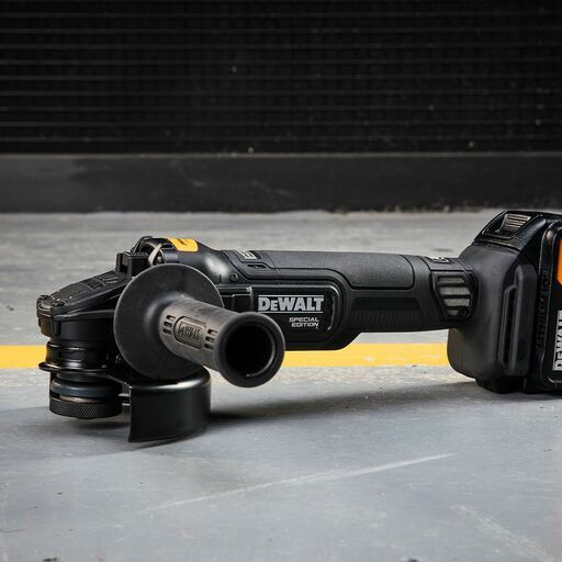 DeWalt DCG45MP2T-XE DeWalt x McLaren F1 Team 18V XR 5.0Ah Li-ion Cordless 125mm (5") Angle Grinder Combo Kit - Special Edition – image 15