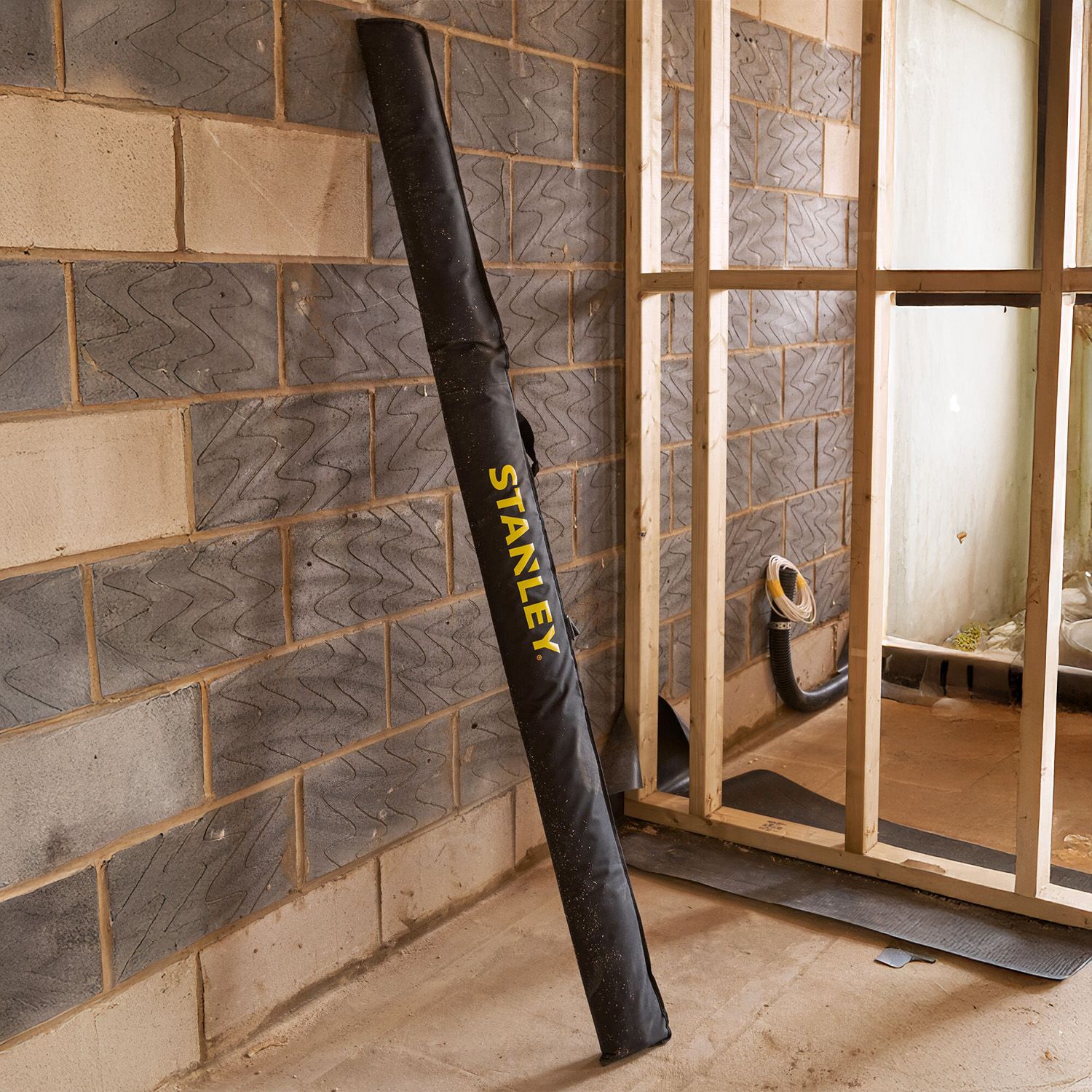 Stanley FMHT43685-1 Level Bag – image 4