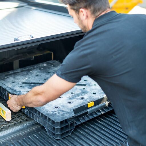 Stanley FMST1-75672 FatMax Express Folding Workbench – image 10