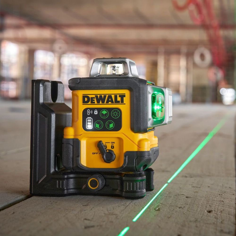 DeWalt DCLE14361GB-XJ USB Rechargeable 3x360º Green Laser Level – image 10