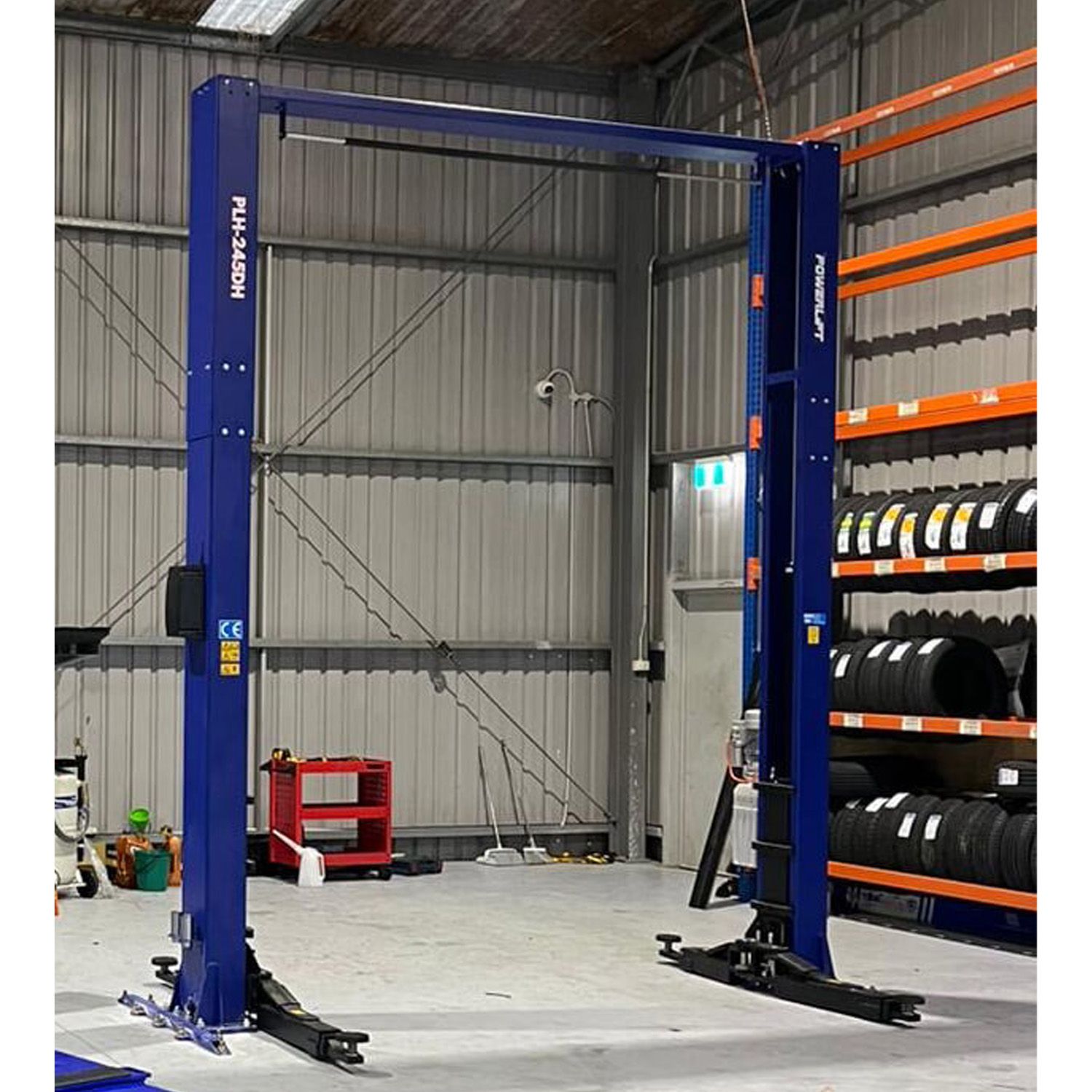 Launch PLH-245DH Powerlift 2 Post 4.5 Ton Clear Floor Car Hoist – image 2