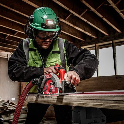 Milwaukee M18ONEFCS66G30 18V Li-ion FUEL ONE-KEY Cordless Brushless 184mm Circular Saw with VACLINK - Skin Only – image 2