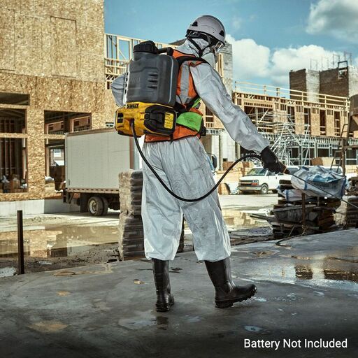 DeWalt DCCS1100N-XJ 18V XR Li-ion 15L Backpack Concrete Chemical Sprayer - Skin Only – image 8