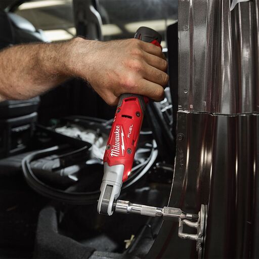Milwaukee M12FR38301B 12V 2.5Ah Li-ion FUEL Cordless 3/8" Ratchet Gen 2 Kit – image 2