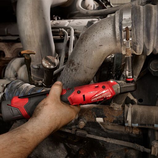 Milwaukee M12FR38301B 12V 2.5Ah Li-ion FUEL Cordless 3/8" Ratchet Gen 2 Kit – image 3