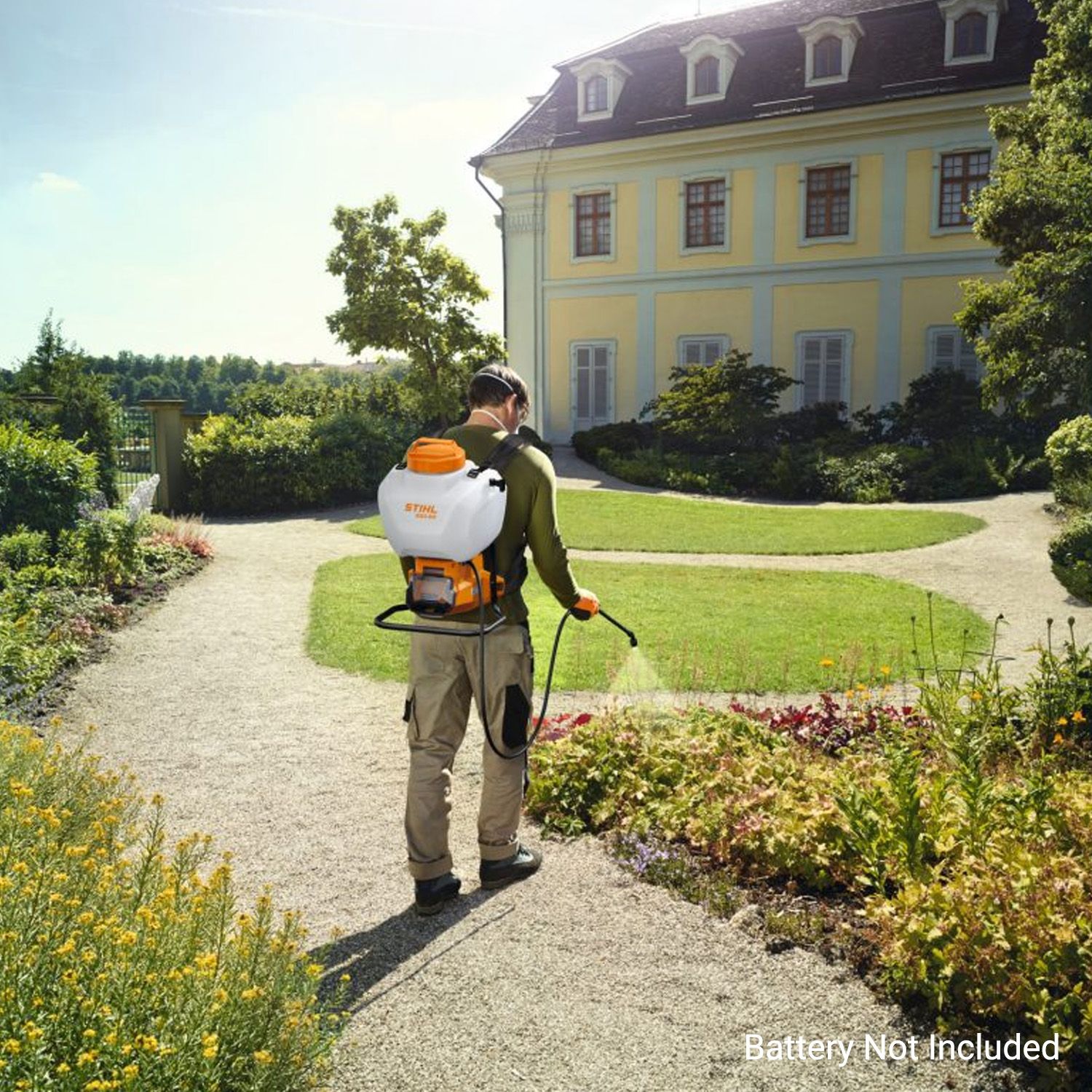 STIHL SGA60 (SA100117000) 36V Li-ion Cordless AK System Sprayer - Skin Only – image 12