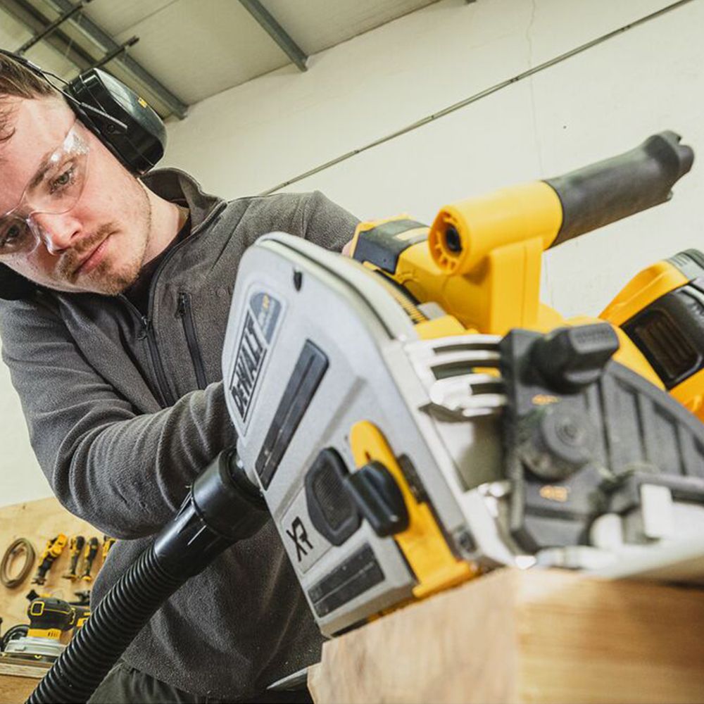 DeWalt DCS525NT-XJ 18V Li-ion XR Cordless Brushless 165mm Plunge Saw - Skin Only – image 17