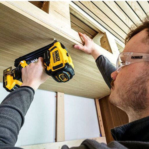 [Pre-Order] DeWalt DCN210SN-XJ 18V XR Li-ion Cordless Brushless Compact 18GA Brad Nailer - Skin Only – image 6