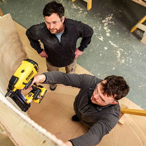[Pre-Order] DeWalt DCN210SN-XJ 18V XR Li-ion Cordless Brushless Compact 18GA Brad Nailer - Skin Only – image 5
