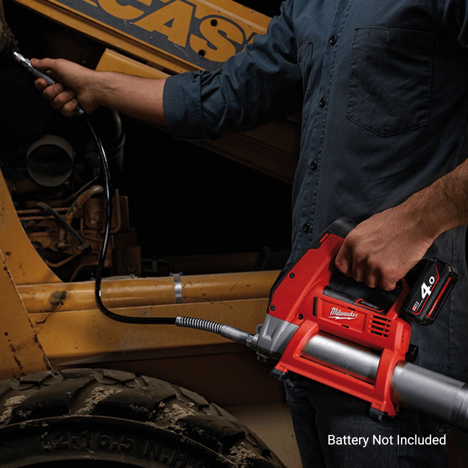Milwaukee M12GG-0 12V Li-Ion Cordless 400ml Grease Gun - Skin Only – image 3