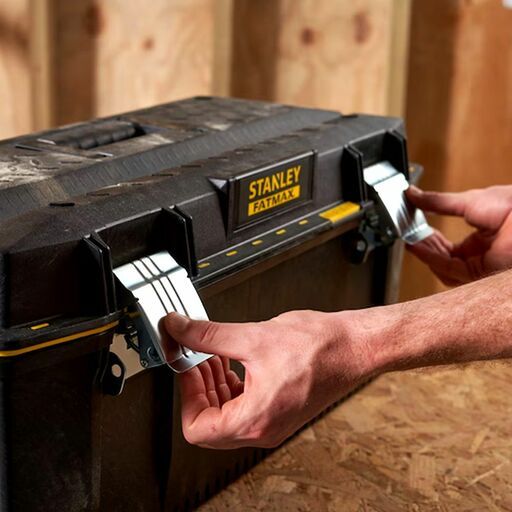 Stanley 1-93-935 710mm (28") FATMAX Plastic Structural Foam Tool Box – image 5